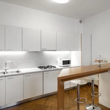Flats4rent Casa Sailu 베로나